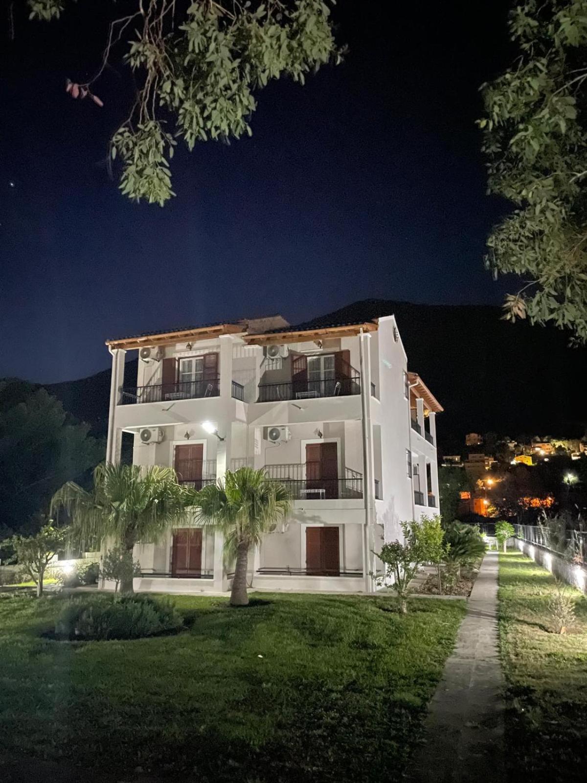 Casa Alema Verde Ypsos Exteriör bild