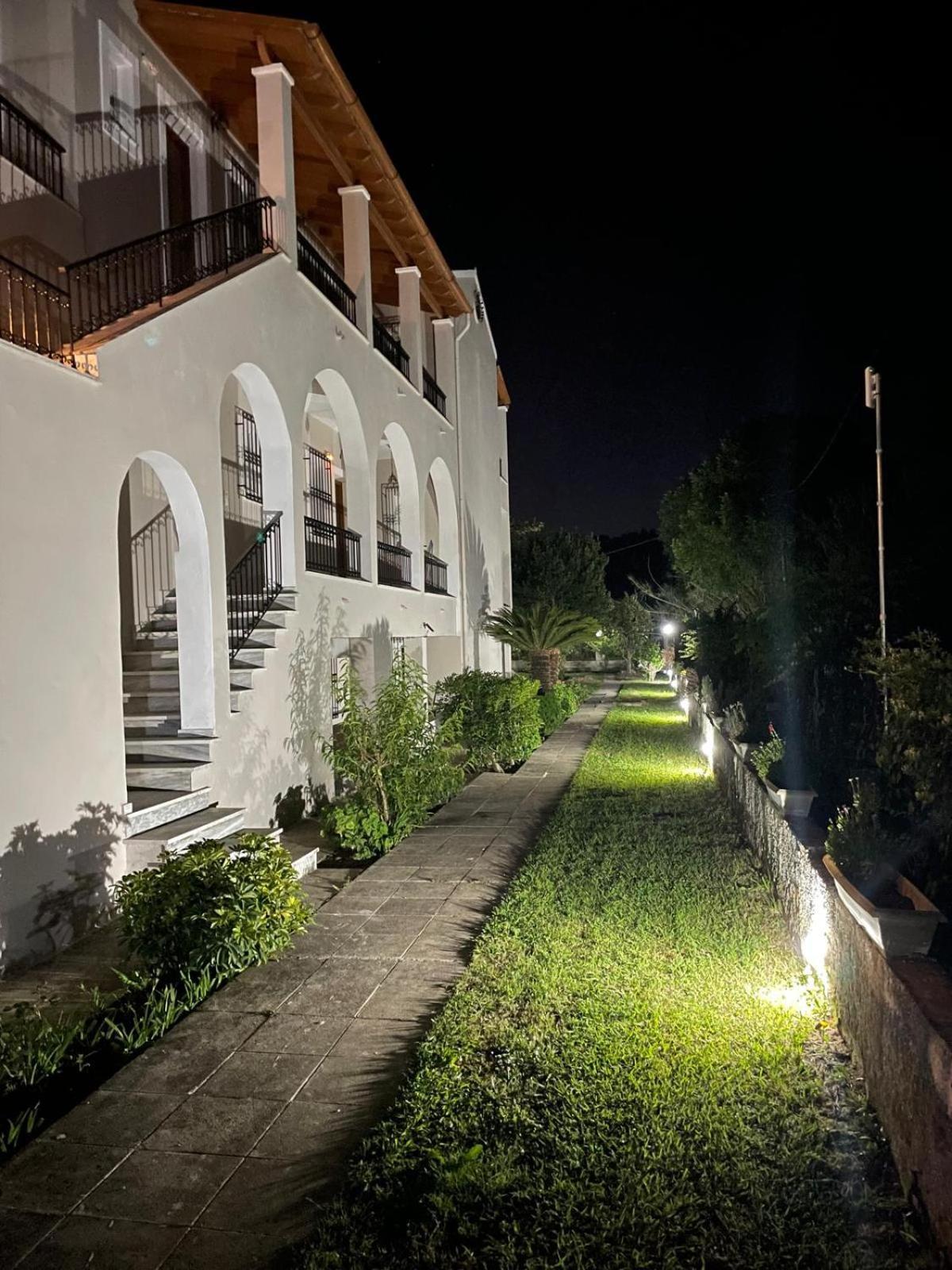 Casa Alema Verde Ypsos Exteriör bild